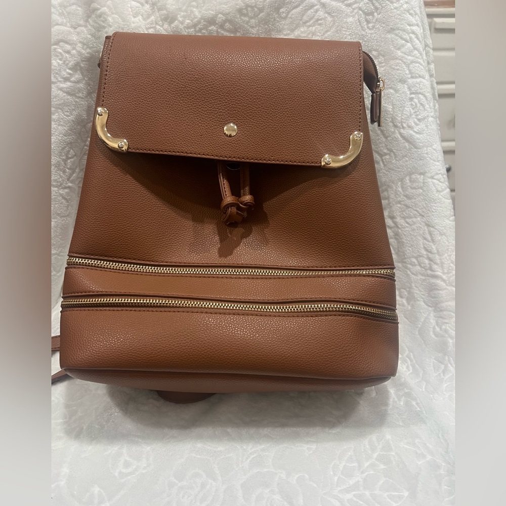 Elegant Brown Leather Backpack